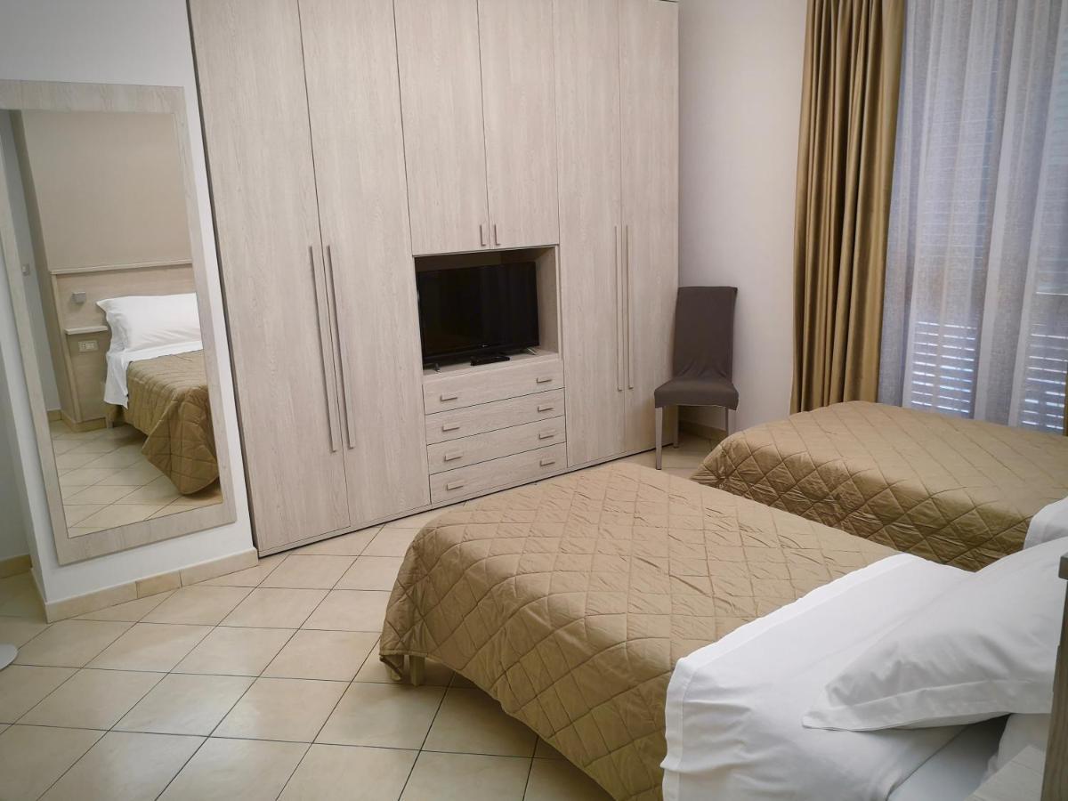 L'Arca - Bed & Breakfast In Lucera Centro Exterior foto
